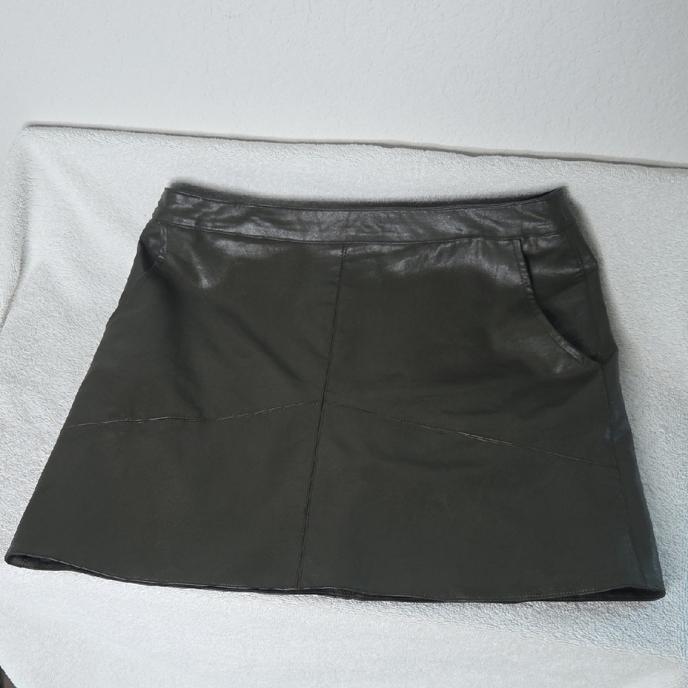 Jun And Ivy Black Faux Leather A-Line Mini Skirt  Medium